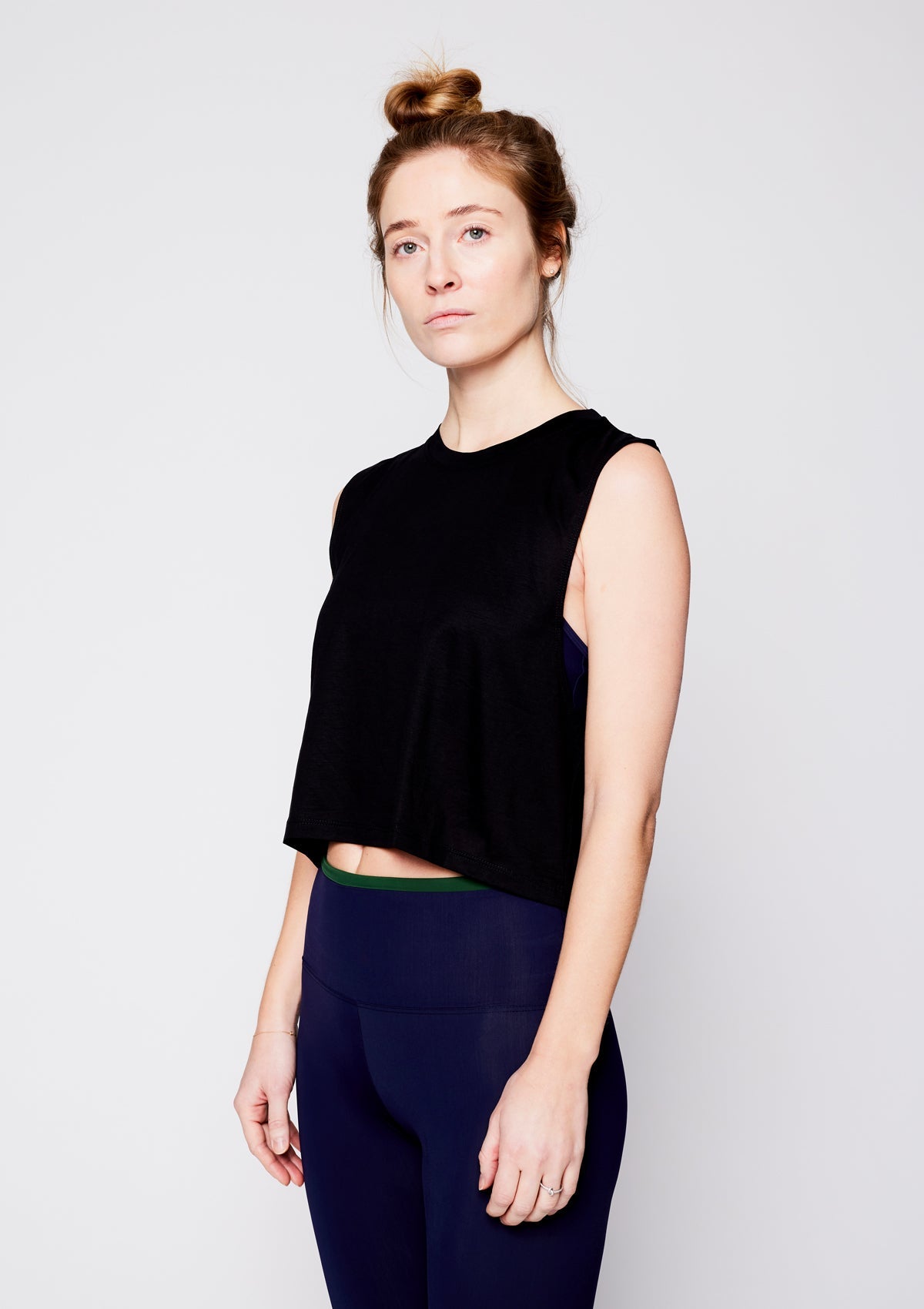 Das Exercise Crop Top – Midnight Black